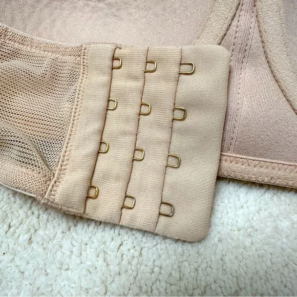 Lively No-Wire Strapless Bra 32B - Picture 3 of 6